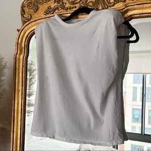 Reformation White Padded tshirt 
Size Small